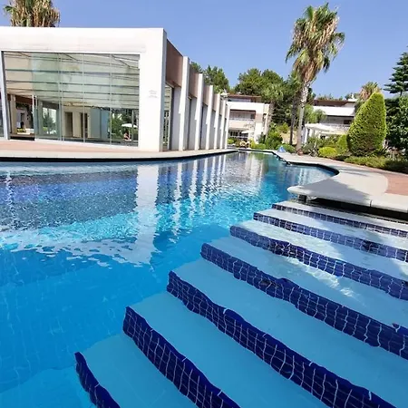 아파트 The Valley 2 Bedroom *